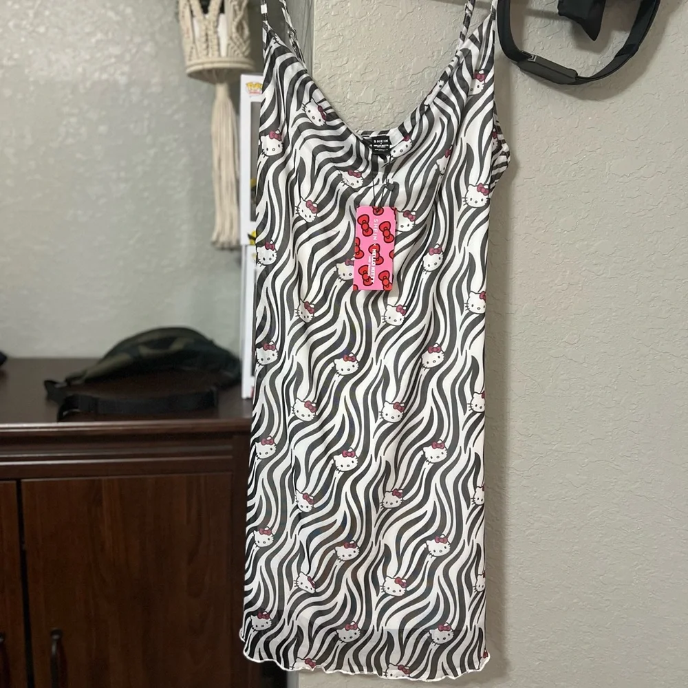Hello kitty slip dress for women - Picture 2 of 2